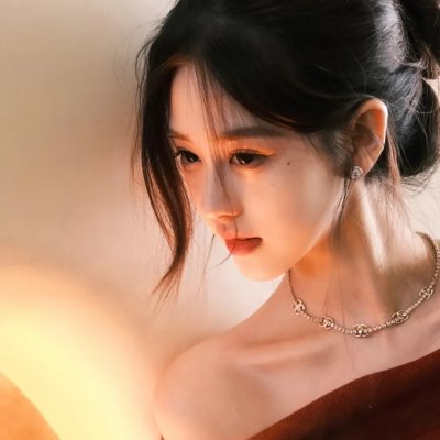 府上娶了个锦鲤新娘